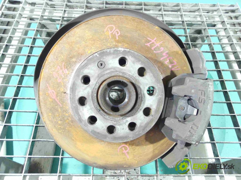 Skoda Octavia III 2013- 1.6 tdi 105 HP manual 77 kW 1598 cm3 5- náboj pravé  (Náboje)