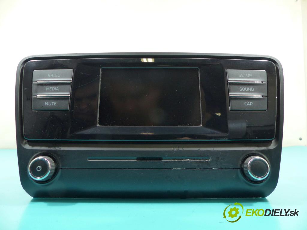 Skoda Octavia III 2013- 1.6 tdi 105 HP manual 77 kW 1598 cm3 5- Radio továreň: 5E0035867A