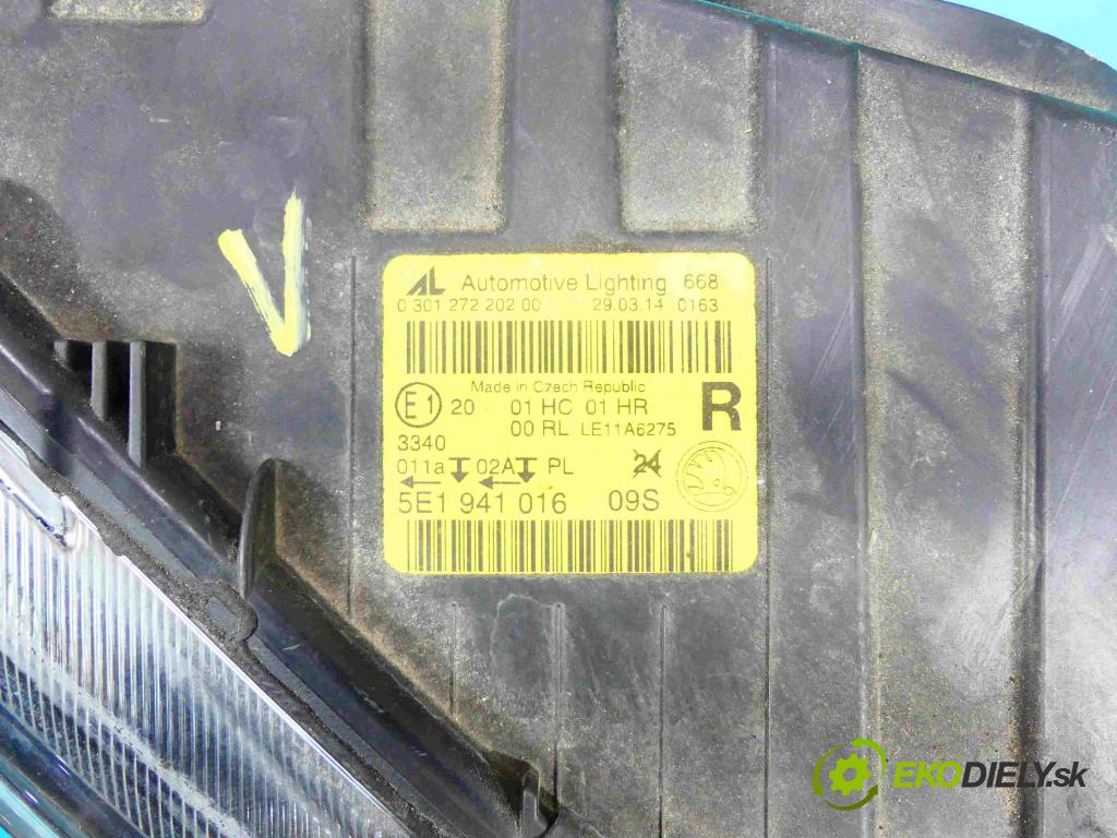 Skoda Octavia III 2013- 1.6 tdi 105 HP manual 77 kW 1598 cm3 5- Reflektor: pravý 5E1941016 (Pravé)