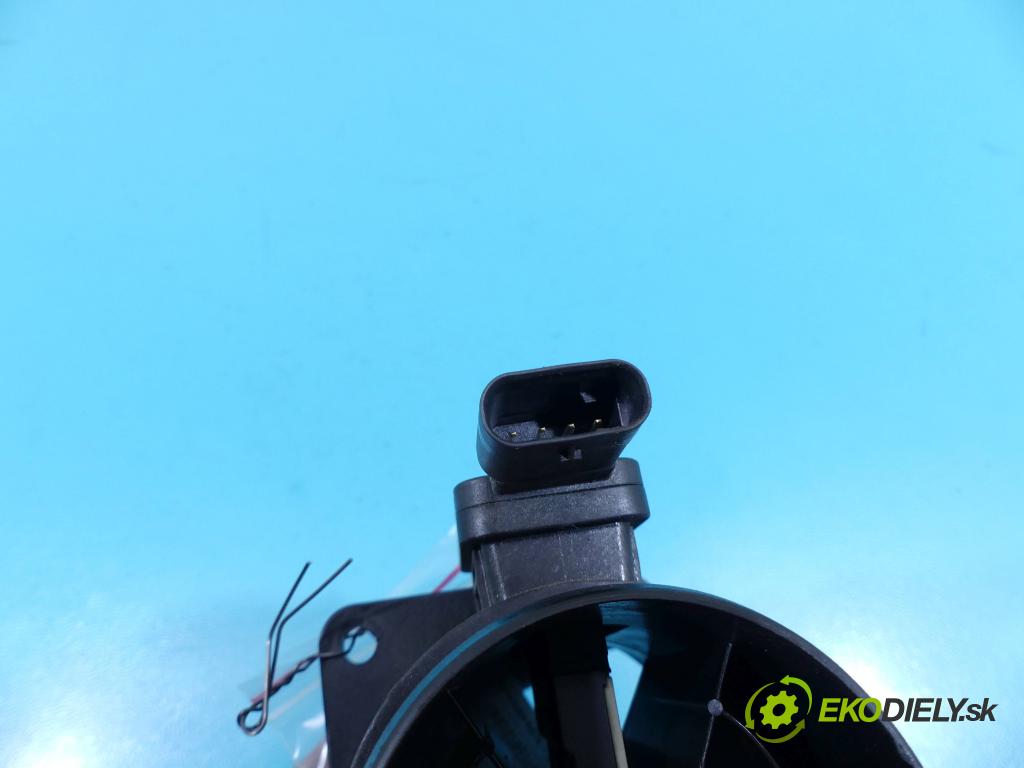 Skoda Octavia III 2013- 1.6 tdi 105 HP manual 77 kW 1598 cm3 5- průtokoměr: 04L906461B (Váhy vzduchu)