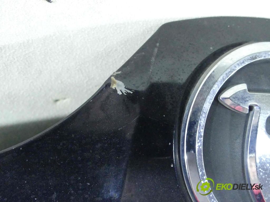 Skoda Octavia III 2013- 1.6 tdi 105 HP manual 77 kW 1598 cm3 5- kapota predná