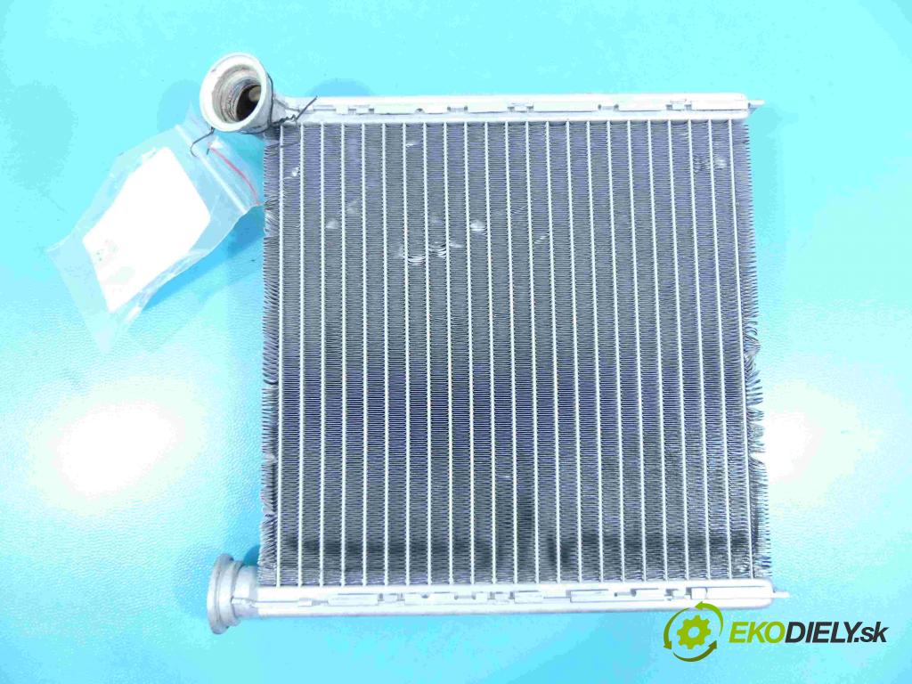 Skoda Octavia III 2013- 1.6 tdi 105 HP manual 77 kW 1598 cm3 5- radiator 5Q0819031 (Radiátory kúrenia)