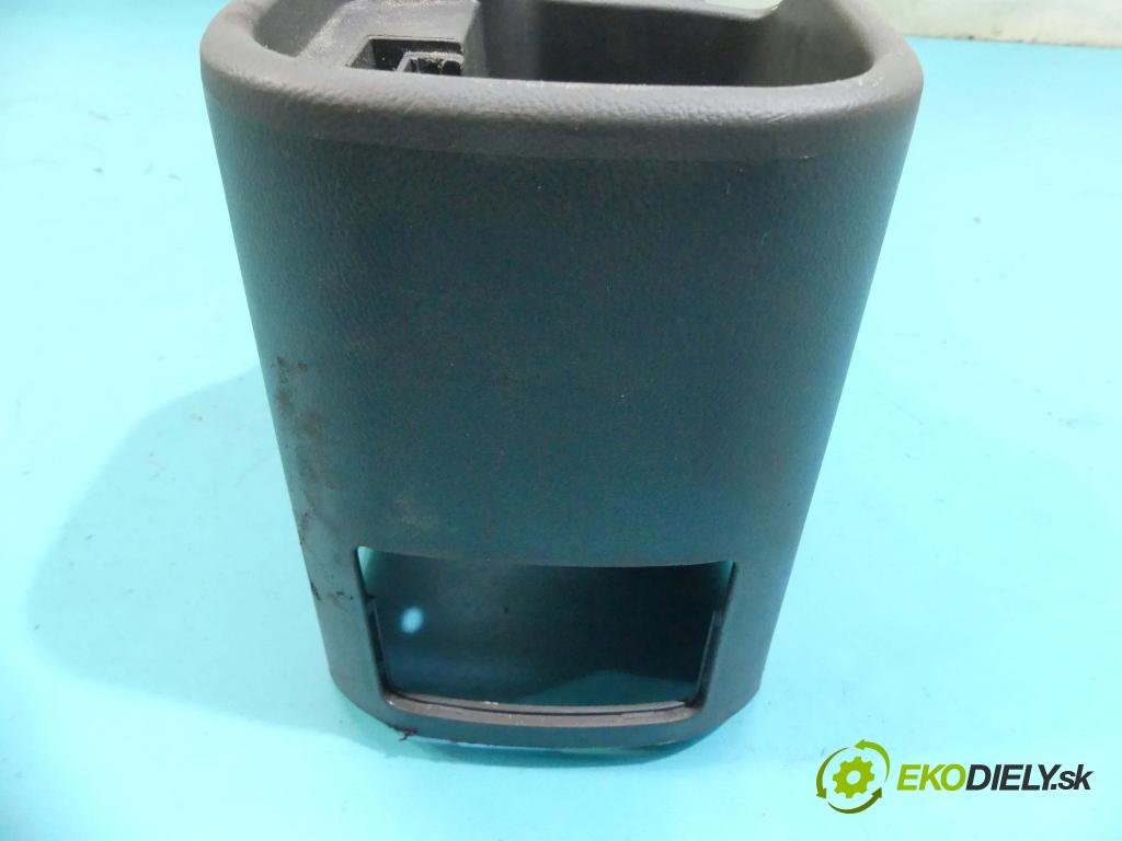 Chevrolet Cruze 1.8 16v 140 HP manual 103 kW 1800 cm3 4- operadlo 96984013 (Lakťové opierky)