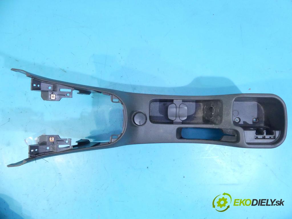 Chevrolet Cruze 1.8 16v 140 HP manual 103 kW 1800 cm3 4- operadlo 96984013 (Lakťové opierky)