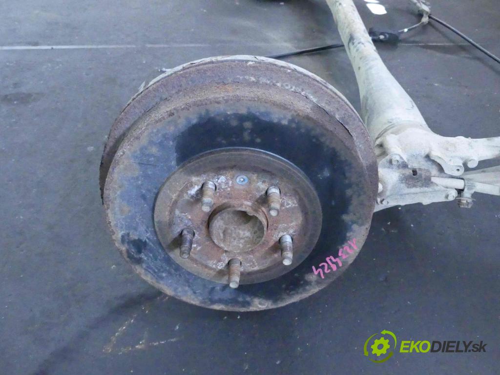 Chevrolet Cruze 1.8 16v 140 hp manual 103 kW 1800 cm3 4- zadní výztuha