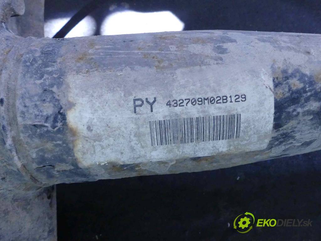 Chevrolet Cruze 1.8 16v 140 hp manual 103 kW 1800 cm3 4- zadní výztuha