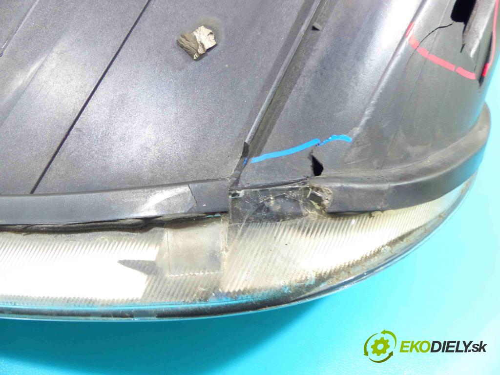 Porsche Cayenne I 2002-2010 4.5 V8 340KM: automatic 250 kW 4511 cm3 5- Reflektor: pravý 7L5941006AR (Pravé)