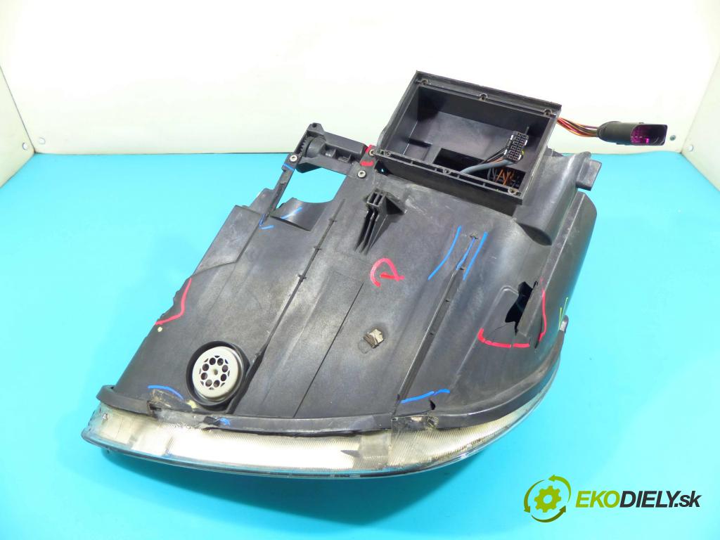 Porsche Cayenne I 2002-2010 4.5 V8 340KM: automatic 250 kW 4511 cm3 5- Reflektor: pravý 7L5941006AR (Pravé)