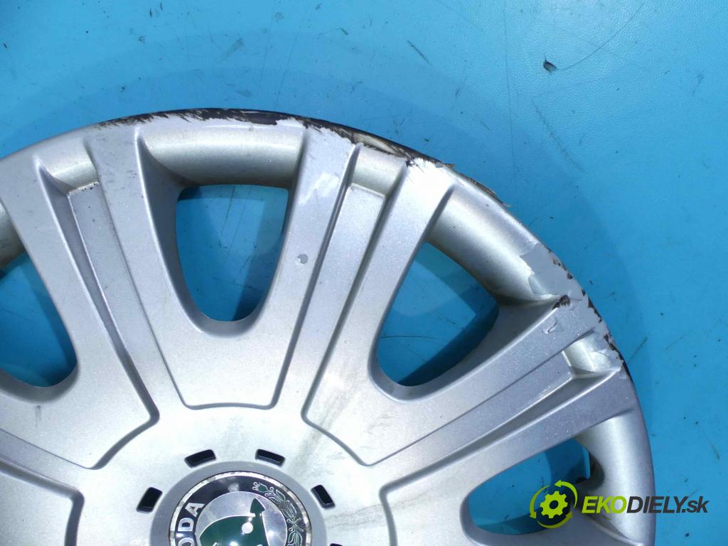 Skoda Octavia II 2004-2013 1.4 tsi 122 HP manual 90 kW 1390 cm3 5- puklica 1Z0601147E (Puklice)