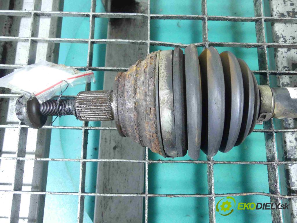 Skoda Octavia II 2004-2013 1.4 tsi 122 HP manual 90 kW 1390 cm3 5- poloos ľavé 1K0407271JA (Poloosy)