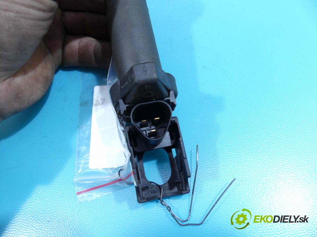 Citroen C4 II 2010-2017 1.6 16v 120 HP manual 88 kW 1598 cm3 5- cievka zapaľovacia 0221504470 (Zapaľovacie cievky, moduly)