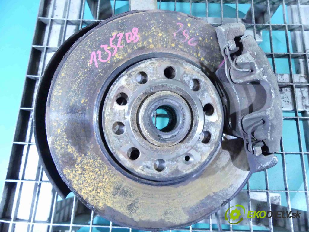 Vw Passat B5 1995-2005 2.8 VR6 193 HP manual 142 kW 2771 cm3 5- náboj ľavé  (Náboje)