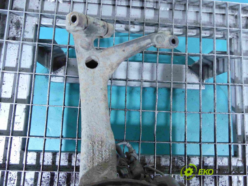 Vw Passat B5 1995-2005 2.8 VR6 193 HP manual 142 kW 2771 cm3 5- náboj ľavé  (Náboje)