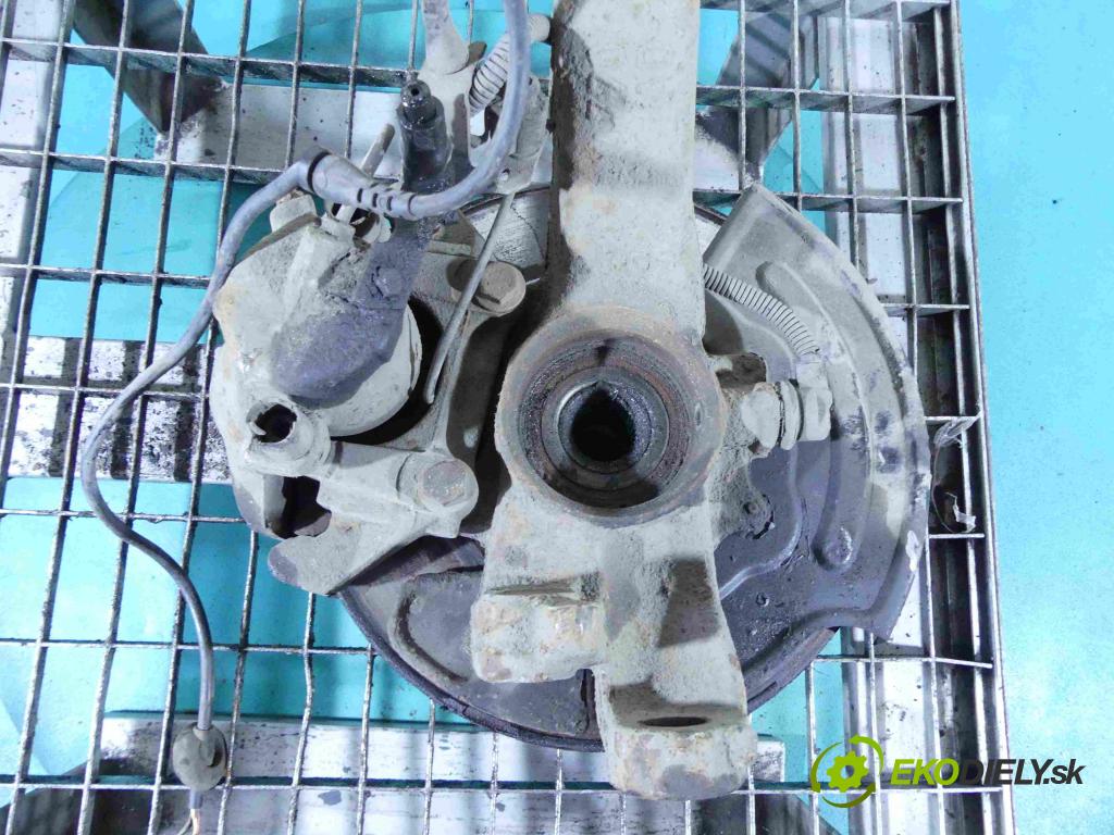 Vw Passat B5 1995-2005 2.8 VR6 193 HP manual 142 kW 2771 cm3 5- náboj ľavé  (Náboje)