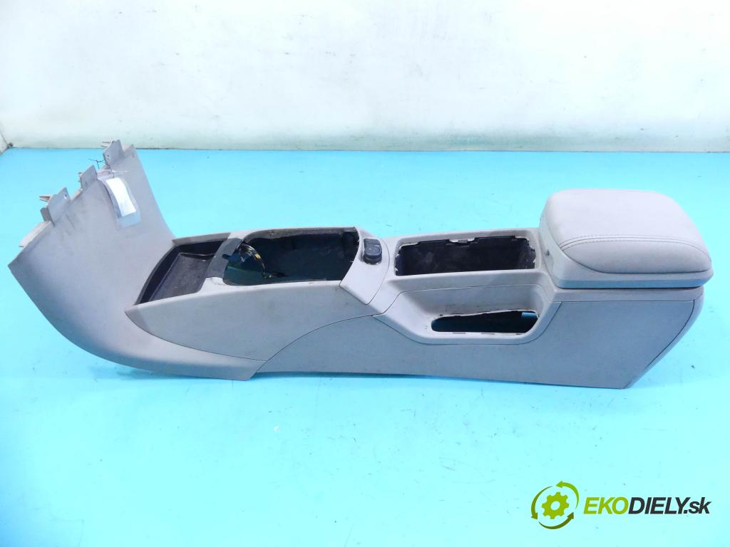 Volvo V50 2.0d 133 HP manual 98 kW 1997 cm3 5- operadlo 8687408 (Lakťové opierky)