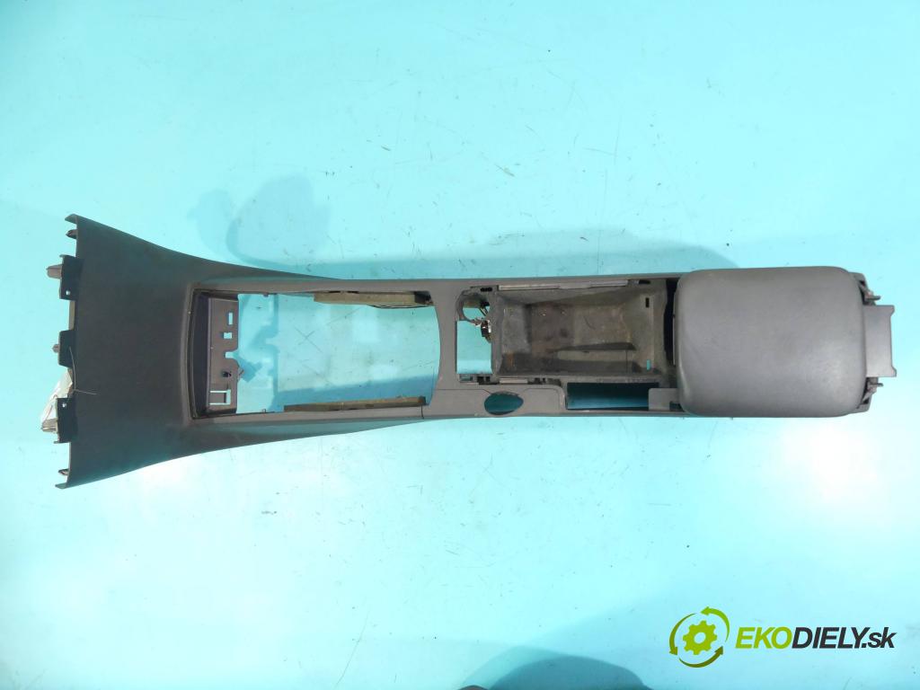 Volvo V50 2.0d 136 HP manual 100 kW 1997 cm3 5- operadlo 30755375 (Lakťové opierky)