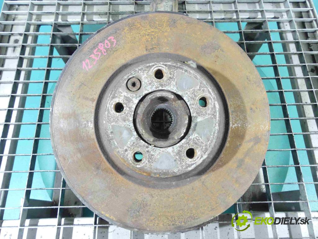 Porsche Cayenne I 2002-2010 4.5 V8 340KM: automatic 250 kW 4511 cm3 5- náboj pravé 7L0407258A (Náboje)