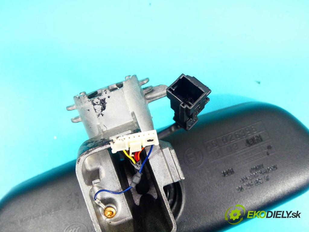 Peugeot 508 2010-2018 2.0 hdi 140 hp manual 103 kW 1997 cm3 4- zpětné zrcátko vnitřní 46026396 (Světla vnitřní)