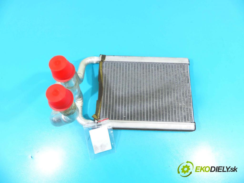 Hyundai I40 1.7 crdi 136 HP manual 100 kW 1685 cm3 5- radiator  (Radiátory kúrenia)