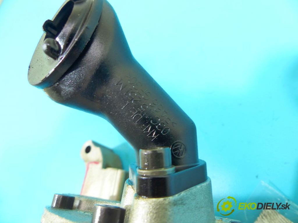 Skoda Octavia II 2004-2013 1.4 tsi 122 hp manual 90 kW 1390 cm3 5- čerpadlo olej: CAXA (Olejové pumpy)