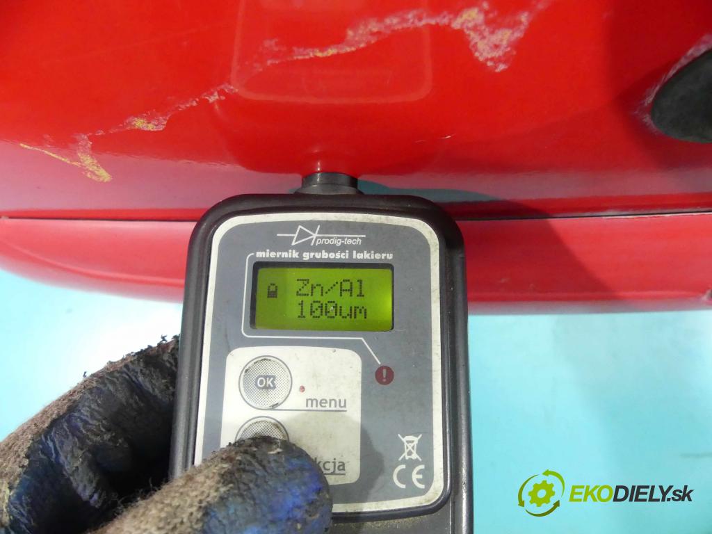 Hyundai Atos 1.0 54 hp manual 40 kW 999 cm3 5- zadní kufrové dveře  (Zadní kapoty)