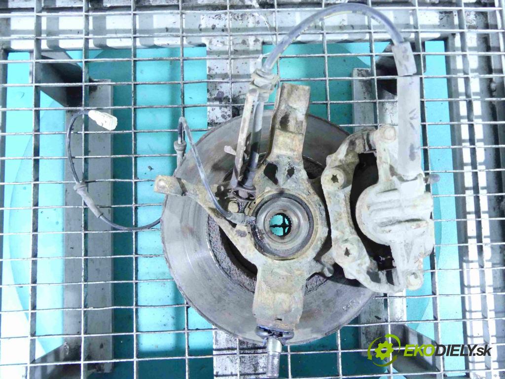 Citroen C4 I 2004-2011 1.6 hdi 109 HP manual 80 kW 1560 cm3 5- náboj ľavé  (Náboje)