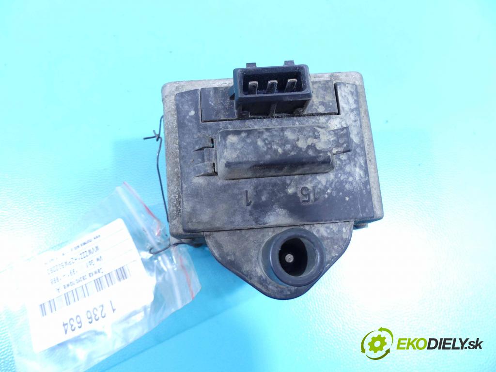Vw Golf III 1991-1998 1.8 90 HP manual 66 kW 1781 cm3 5- cievka zapaľovacia 867905104A (Zapaľovacie cievky, moduly)