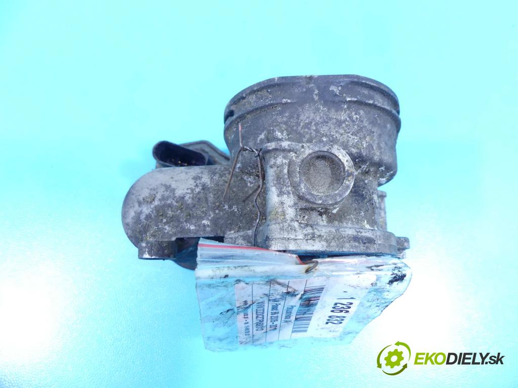 Vw Passat B6 2005-2010 2.0 tdi 170 HP manual 125 kW 1968 cm3 4- klapka 03G128063B (Škrtiace klapky)