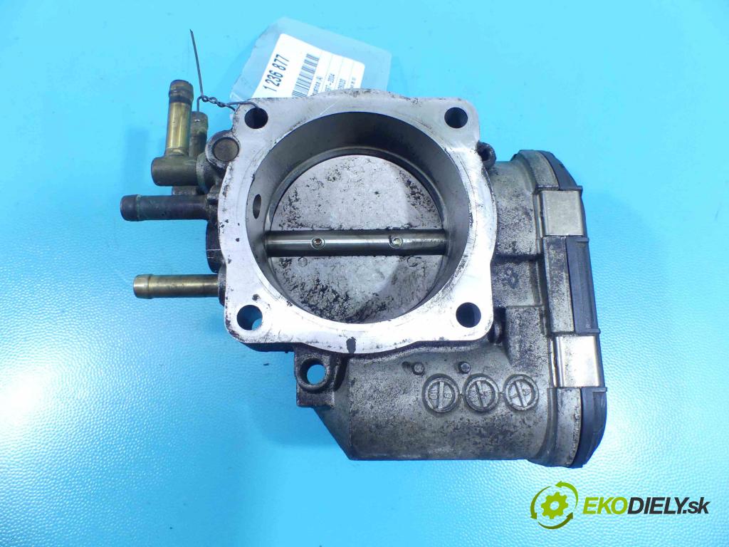 Audi A6 C5 1997-2004 2.4 V6 165 HP manual 121 kW 2393 cm3 4- klapka 078133062B (Škrtiace klapky)