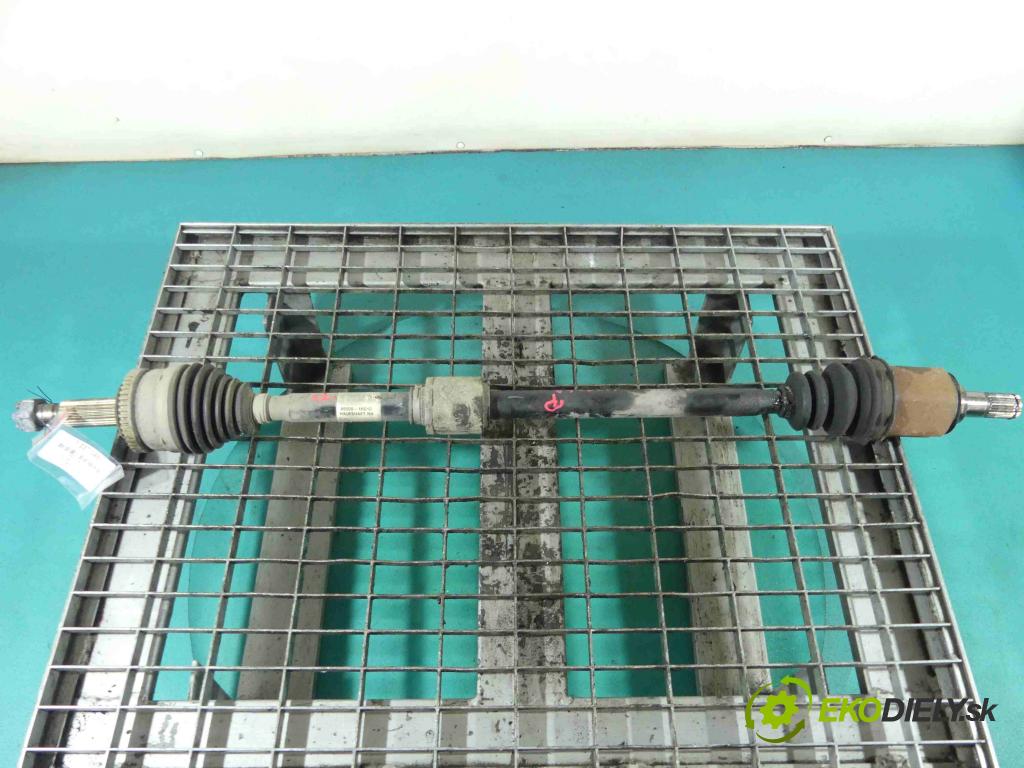 Kia Ceed I 2006-2012 1.4 16v 109 HP manual 80 kW 1396 cm3 5- poloos pravé 49500-1H010 (Poloosy)