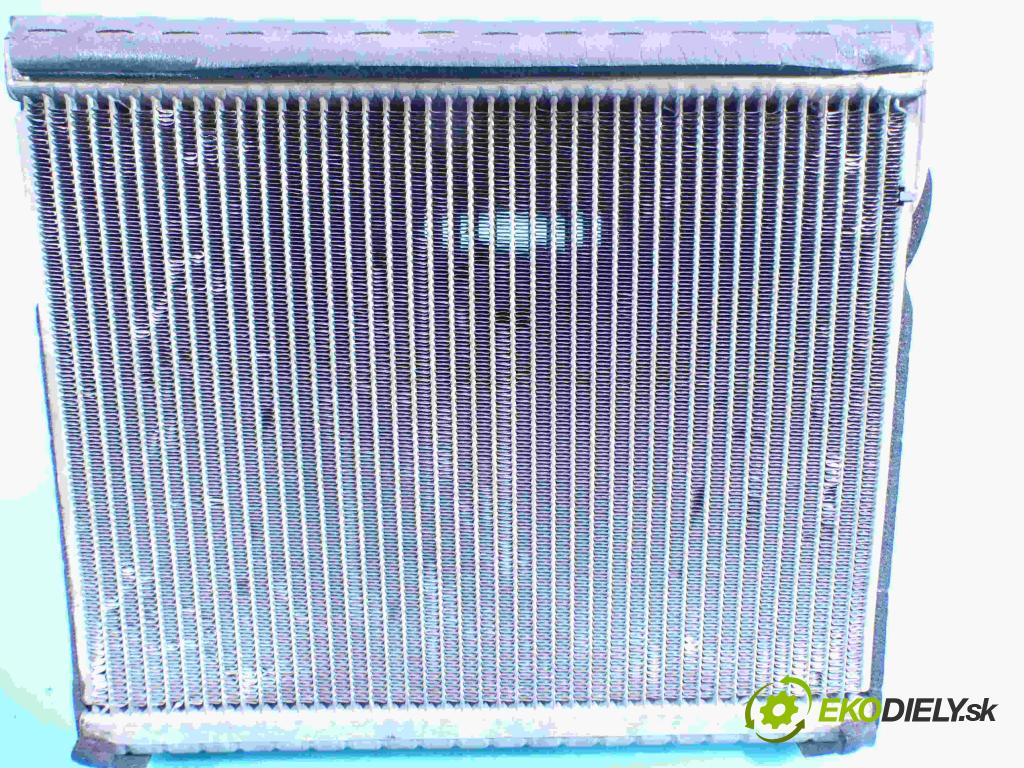 Chrysler Sebring III 2006-2010 2.0 CRD 140 HP manual 103 kW 1968 cm3 4- radiator  (Radiátory kúrenia)