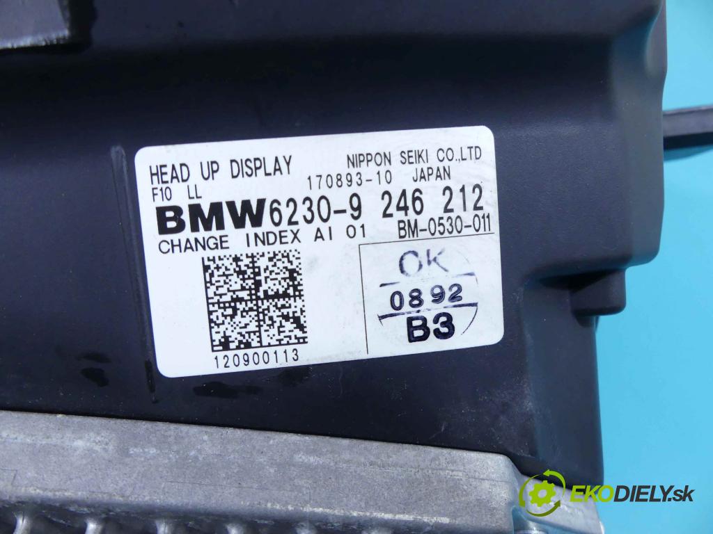 Bmw 5 F10 2010-2017 3.0d 258 HP automatic 190 kW 2993 cm3 4- Zobrazit: 9246212 (Prístrojové dosky, displeje)