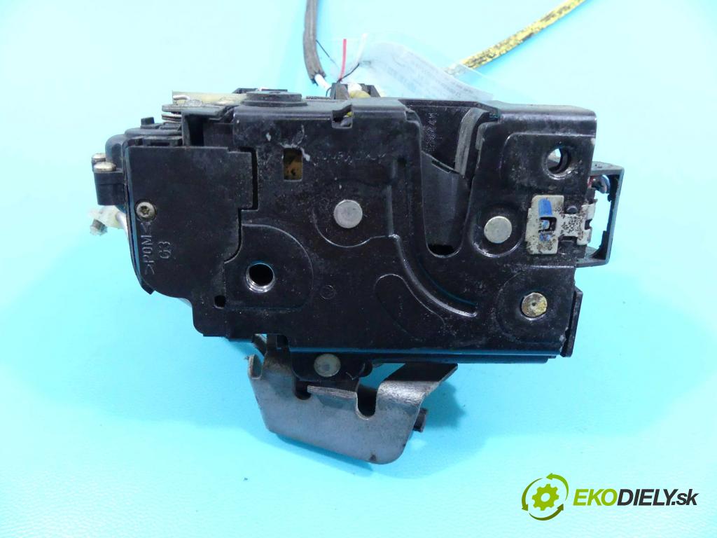 Audi A6 C5 1997-2004 2.5 tdi 163 hp manual 120 kW 2496 cm3 5- zámek zadní levý 4B0839015G