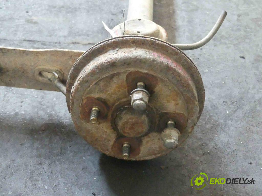 Hyundai Atos 1.0b 54 hp manual 40 kW 999 cm3 5- zadní výztuha