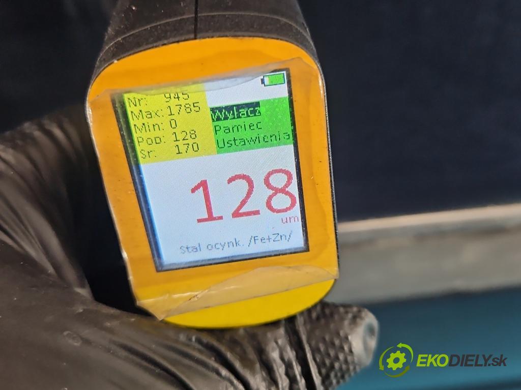 Volvo S80 I 1998-2006 2.4 D5 163 HP manual 120 kW 2401 cm3 4- dvere predné pravé  (Kľučka dverí ostatné)