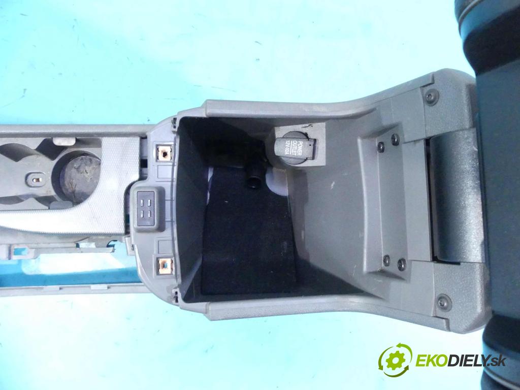 Ford Focus Mk2 2004-2011 1.6 tdci 90 HP manual 66 kW 1560 cm3 5- operadlo 8M51A045M19 (Lakťové opierky)