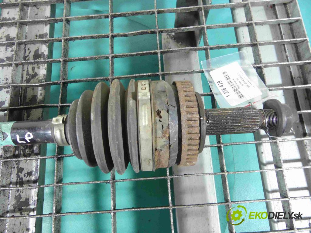 Hyundai I40 1.7 crdi 136 HP manual 100 kW 1685 cm3 5- poloos ľavé 49500-3Z400 (Poloosy)