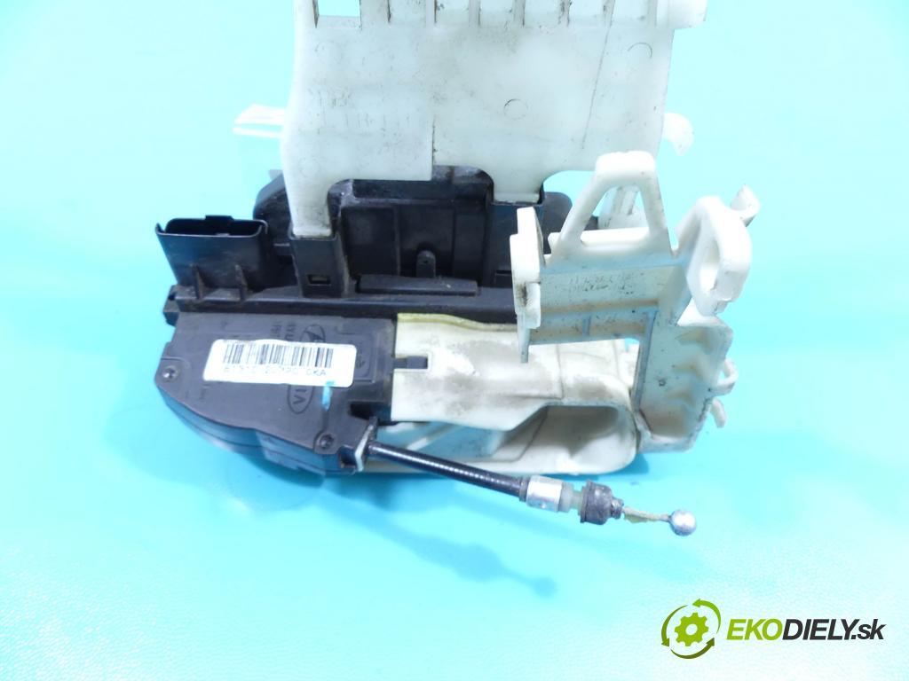 Hyundai I30 I 2007-2012 1.6 crdi 90 hp manual 66 kW 1582 cm3 5- zámek přední levý 81310-2L020