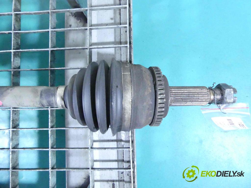 Hyundai I30 I 2007-2012 1.6 crdi 90 HP manual 66 kW 1582 cm3 5- poloos pravé  (Poloosy)