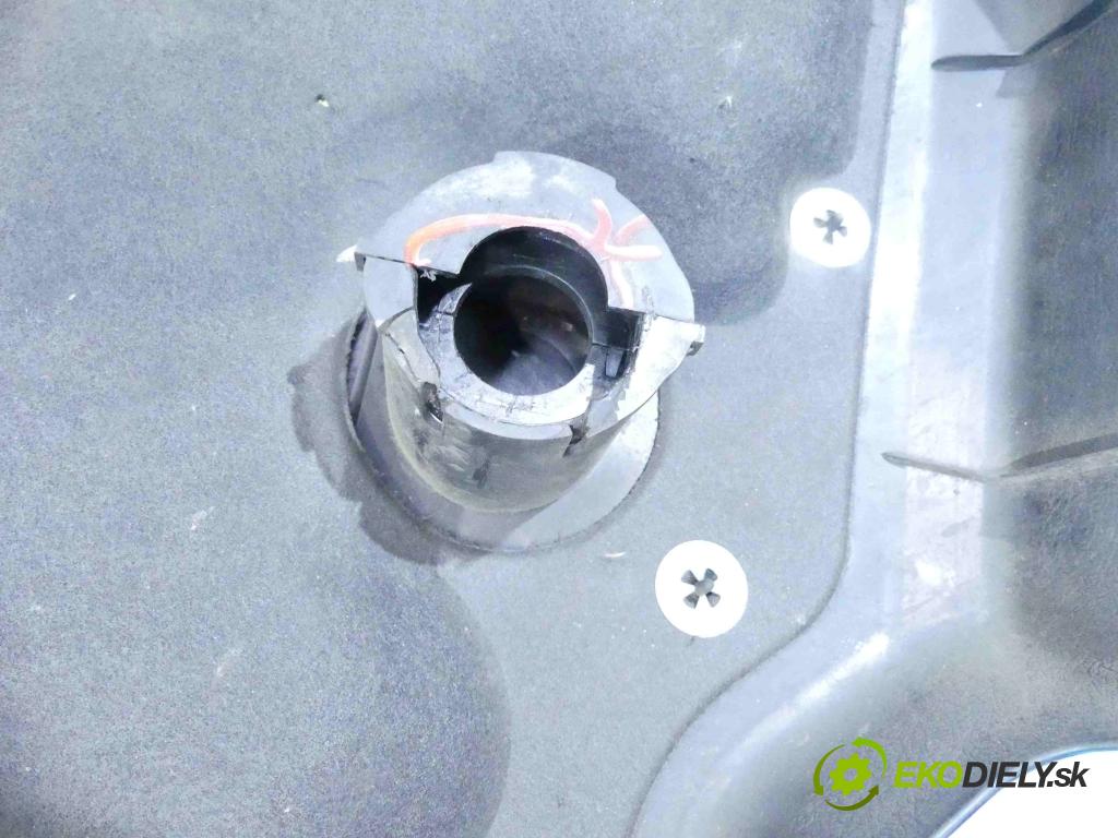 Hyundai I30 I 2007-2012 1.6 crdi 90 hp manual 66 kW 1582 cm3 5- kryt motoru horní