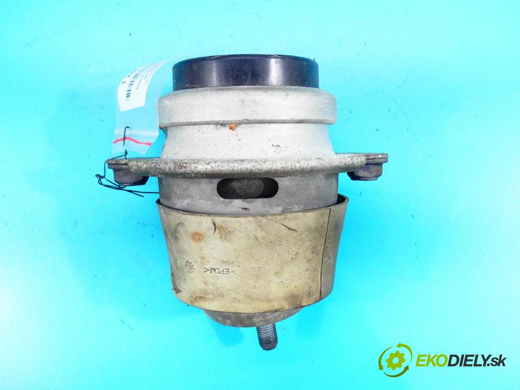 Porsche Cayenne I 2002-2010 4.5 V8 340KM: automatic 250 kW 4511 cm3 5- airbag motora 94837504901 (Držiaky motora)