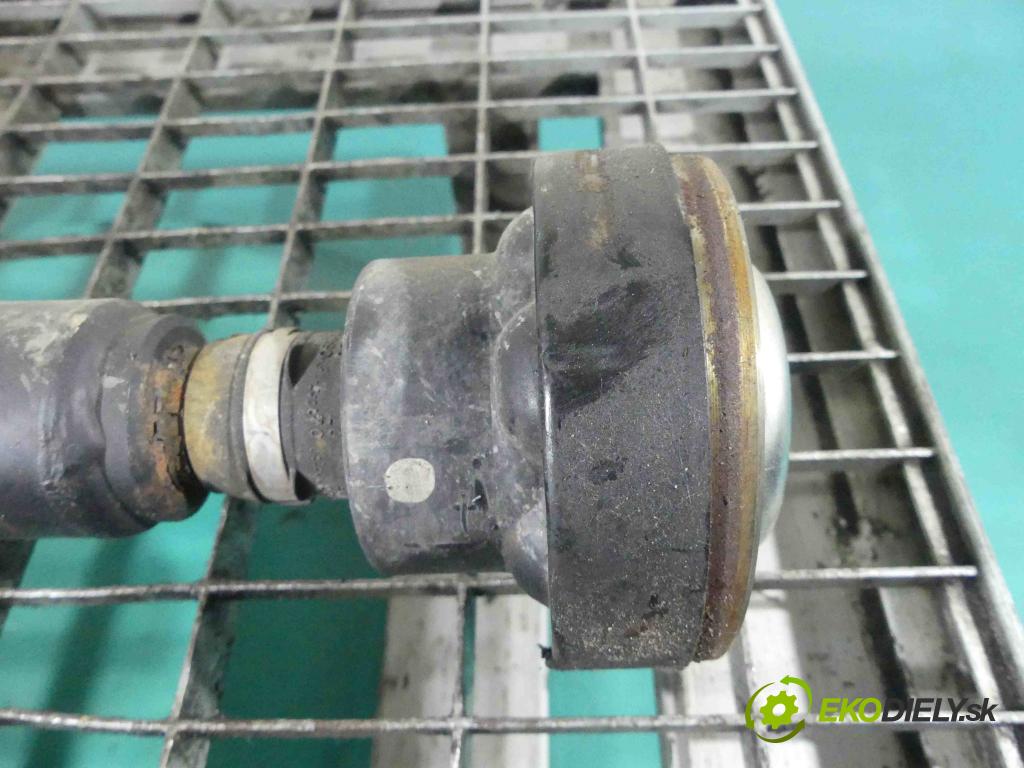 Porsche Cayenne I 2002-2010 4.5 V8 340KM: automatic 250 kW 4511 cm3 5- Hřídel: 7L0521101C (Kardaňové hriadele)