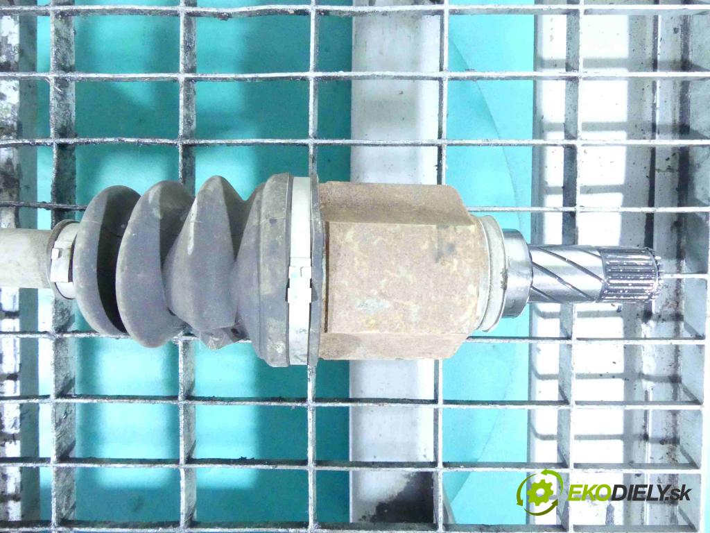 Renault Kangoo II 2008- 1.5 dci 86 HP manual 63 kW 1461 cm3 5- poloos ľavé  (Poloosy)