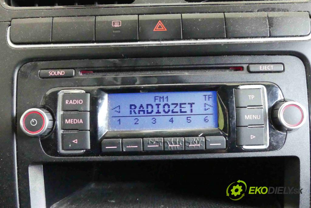 Vw Polo V 6R 2009-2017 1.2 69KM manual 51 kW 1198 cm3 5- Radio továreň: 5M0035156B