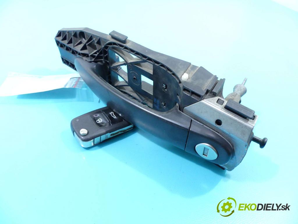 Vw Polo V 6R 2009-2017 1.2 69KM manual 51 kW 1198 cm3 5- rukoväť predné ľavé mimo: 5N0837885G (Vonkajšie predné ľavé)