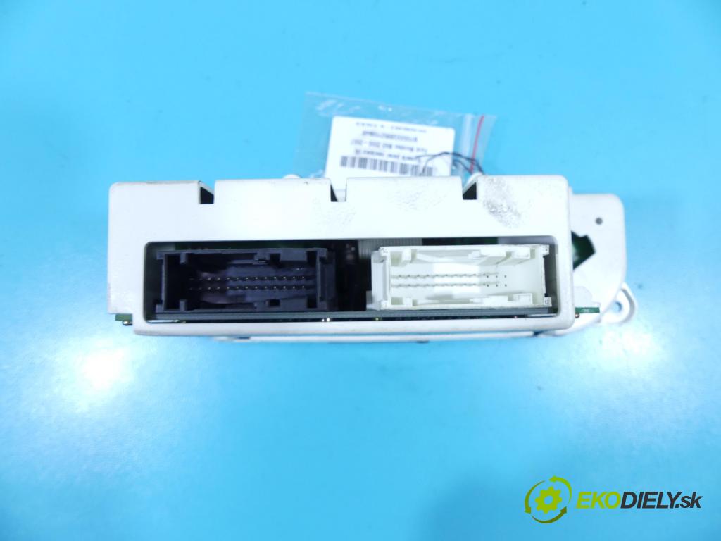 Ford Mondeo Mk3 2000-2007 2.0 16v 145 HP manual 107 kW 1999 cm3 5- panel kúrenia 1S7H-18C612-BB