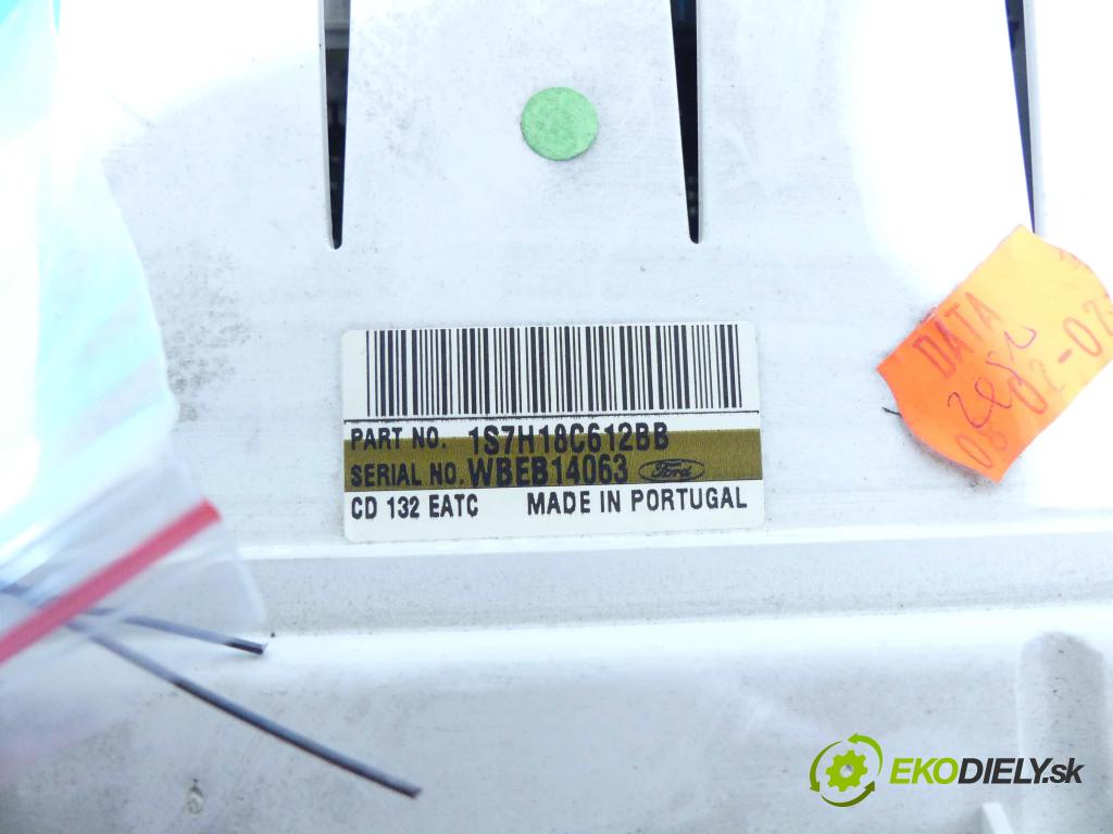 Ford Mondeo Mk3 2000-2007 2.0 16v 145 HP manual 107 kW 1999 cm3 5- panel kúrenia 1S7H-18C612-BB
