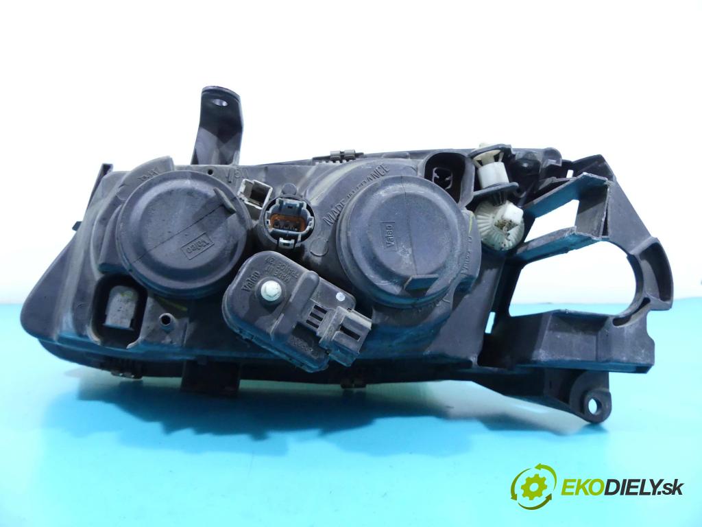 Nissan Almera N16 2000-2006 1.5 16v 90 HP manual 66 kW 1498 cm3 5- Reflektor: pravý 89003330 (Pravé)