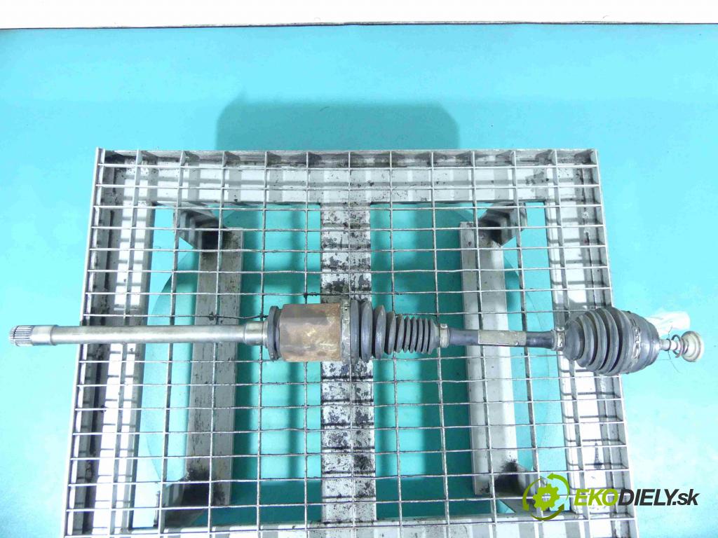 Bmw 5 F10 2010-2017 3.0d 258 HP automatic 190 kW 2993 cm3 4- poloos pravé  (Poloosy)