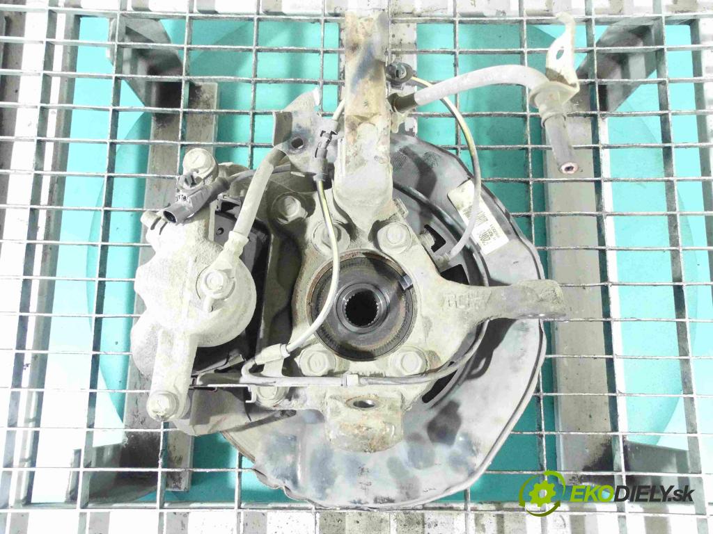 Toyota Avensis III T27 2009-2018 1.8 16v vvt-i 147 HP manual 108 kW 1798 cm3 4- náboj pravé  (Náboje)